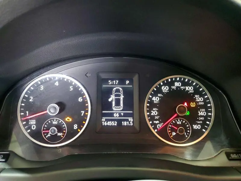 2017 VOLKSWAGEN TIGUAN WOLFSBURG  