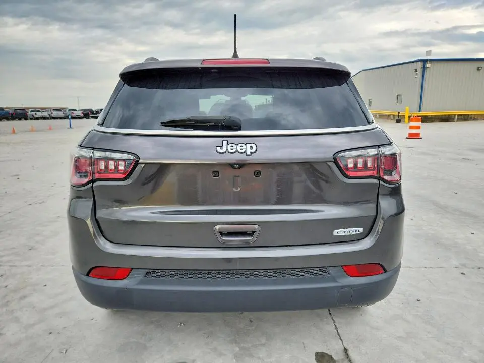 2019 JEEP COMPASS LATITUDE  
