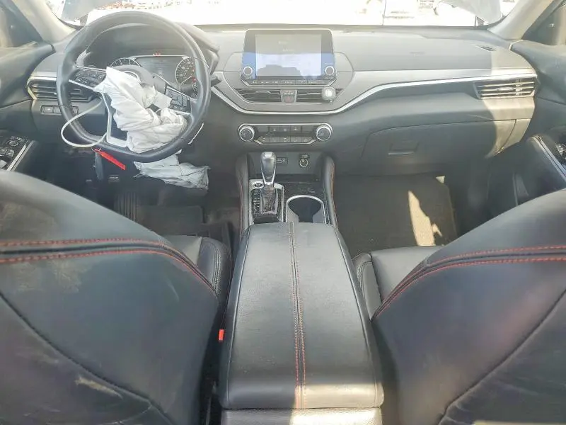2023 NISSAN ALTIMA SR  