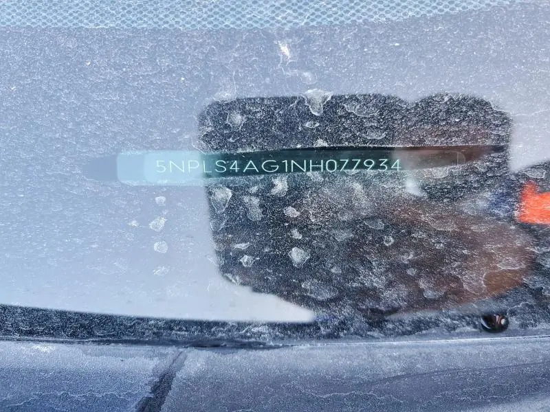 2022 HYUNDAI ELANTRA SEL  