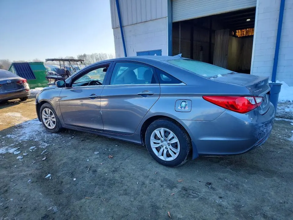 2012 HYUNDAI SONATA GLS  