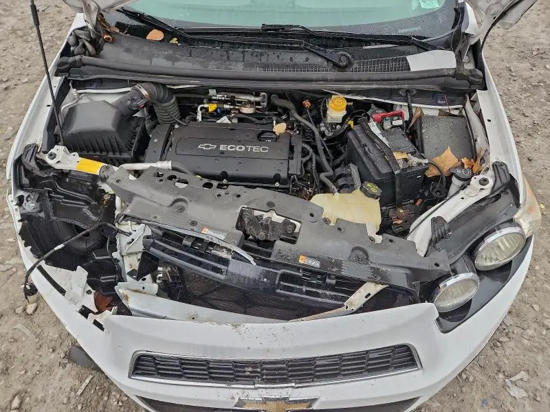 2014 CHEVROLET SONIC LT  