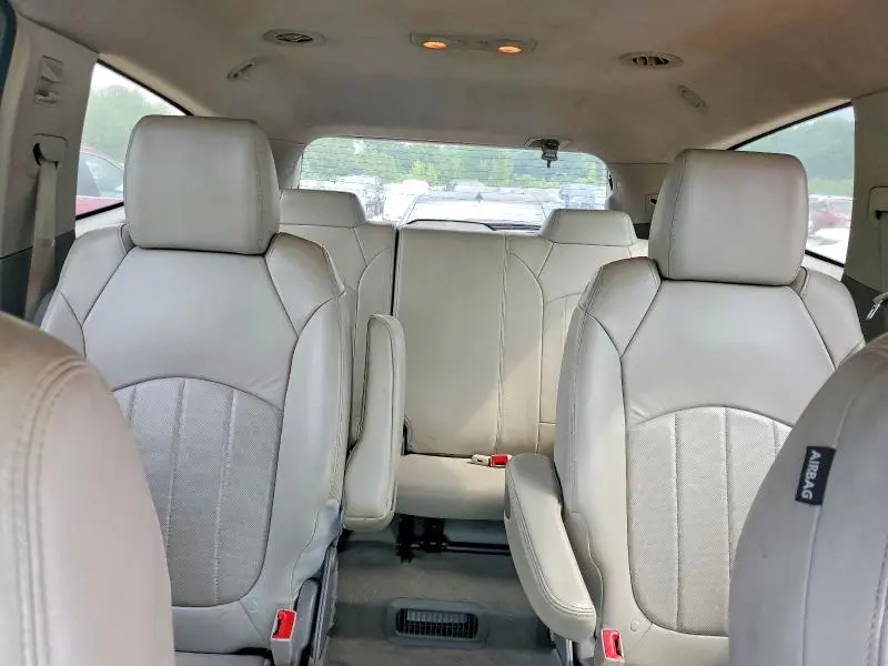 2015 CHEVROLET TRAVERSE LTZ  
