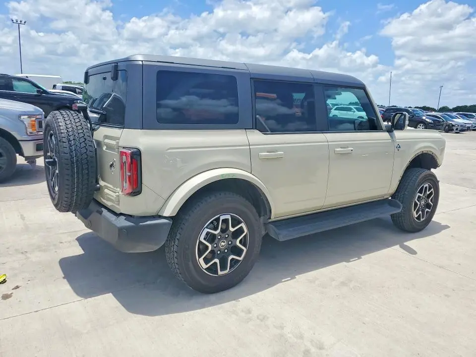 2025 FORD BRONCO OUTER BANKS  