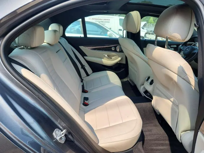 2017 MERCEDES-BENZ E 300 4MATIC  