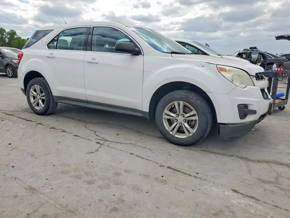2013 CHEVROLET EQUINOX LS  