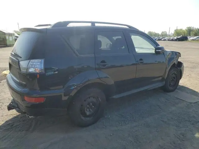 2013 MITSUBISHI OUTLANDER SE