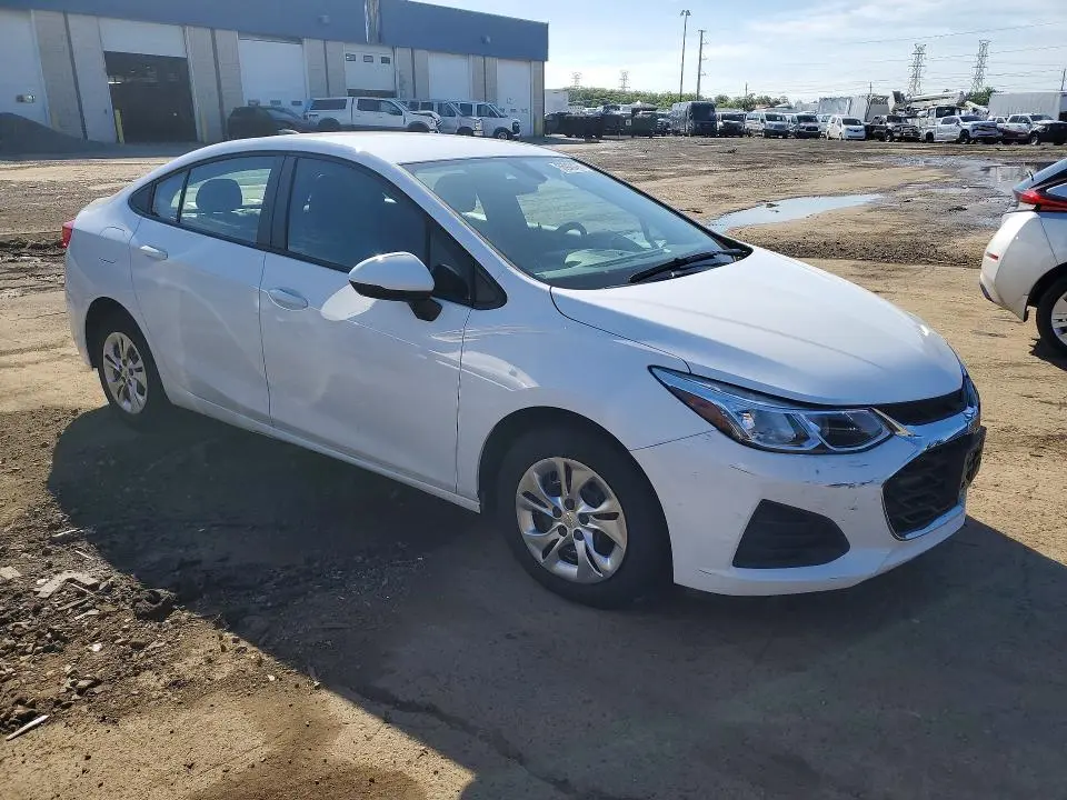 2019 CHEVROLET CRUZE LS  