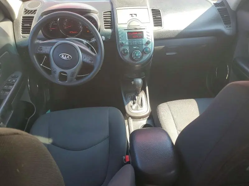 2011 KIA SOUL +  