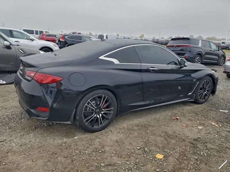 2018 INFINITI Q60 LUXE 300  