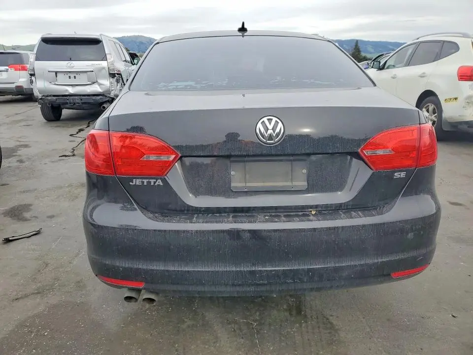 2014 VOLKSWAGEN JETTA SE  