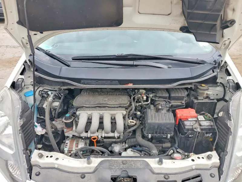 2011 HONDA FIT   