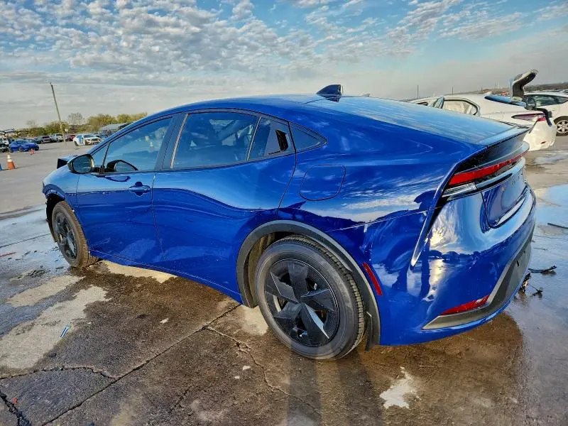 2026 TOYOTA PRIUS LE  