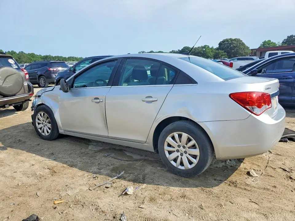 2011 CHEVROLET CRUZE LS  