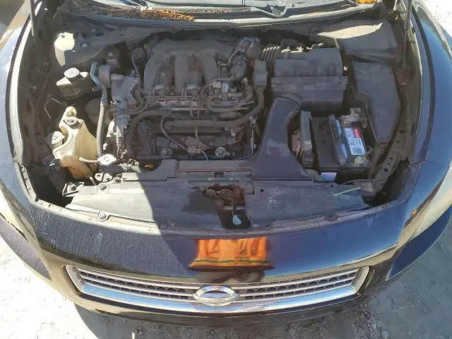 2011 NISSAN MAXIMA S  