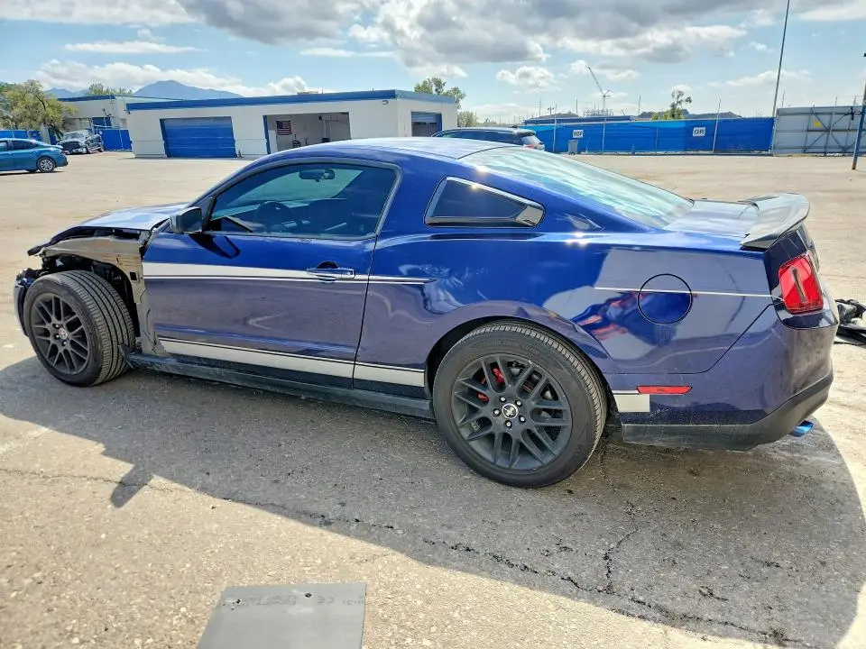 2012 FORD MUSTANG   