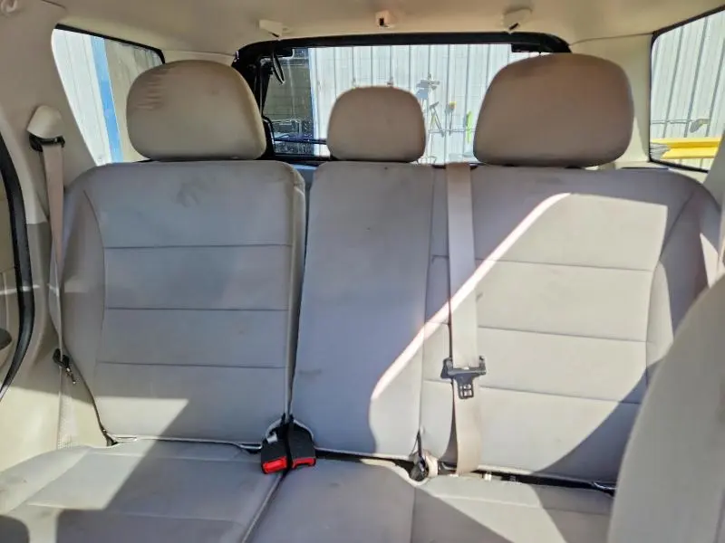 2011 FORD ESCAPE XLT  
