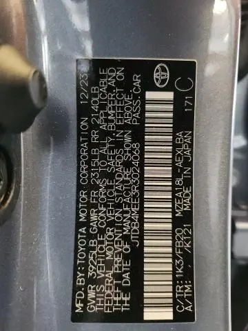 2024 TOYOTA COROLLA LE  