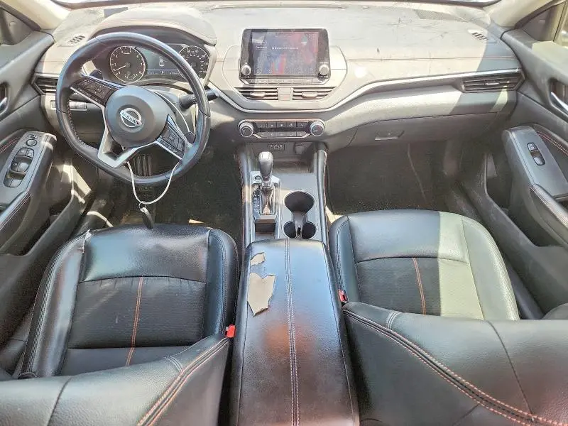 2019 NISSAN ALTIMA SR  