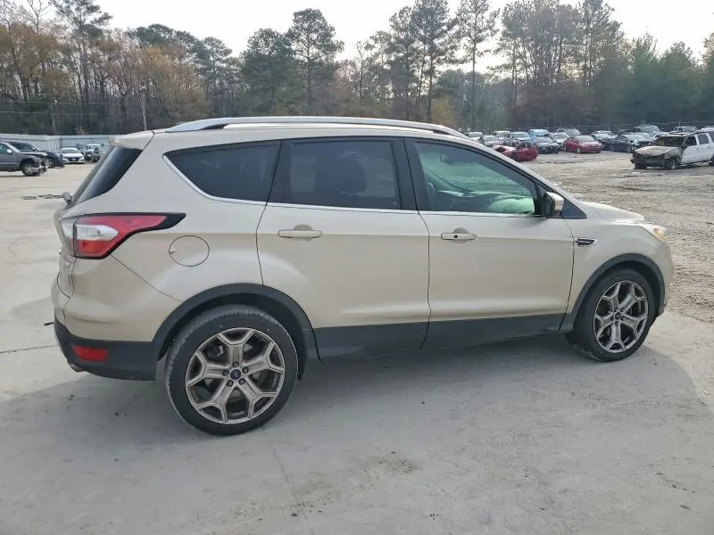 2017 FORD ESCAPE TITANIUM  