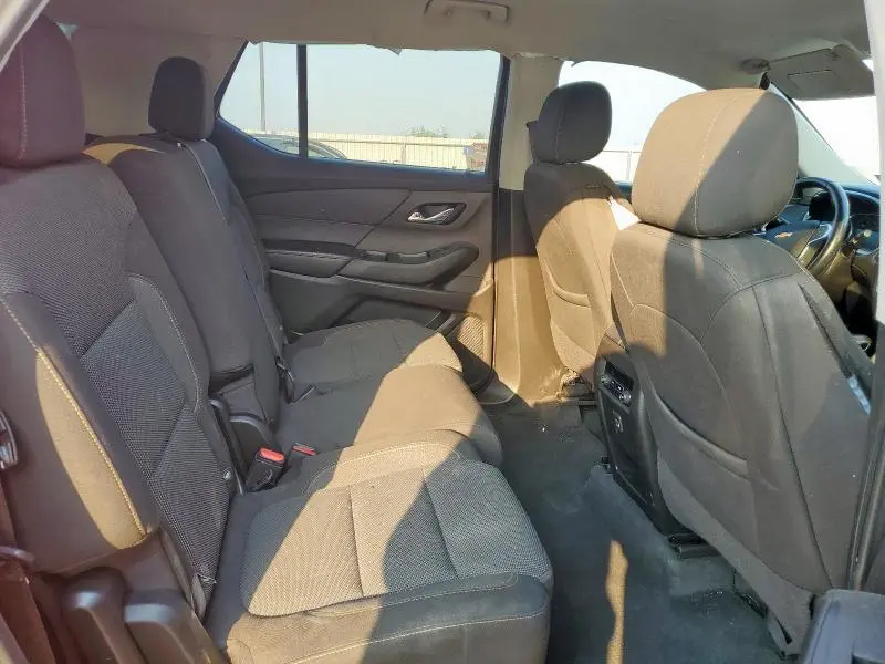 2021 CHEVROLET TRAVERSE LT  