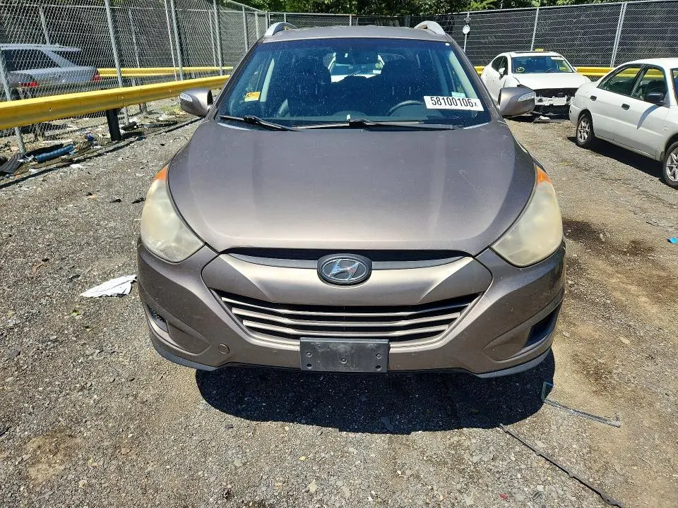 2012 HYUNDAI TUCSON GLS  