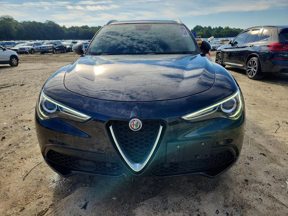 2018 ALFA ROMEO STELVIO TI  