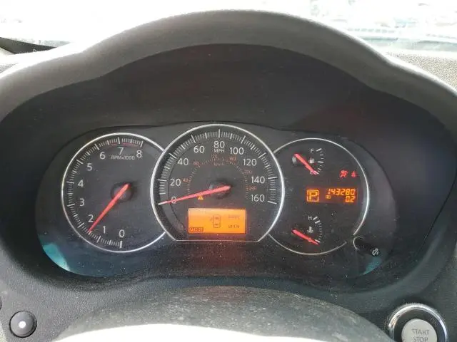 2010 NISSAN MAXIMA S  