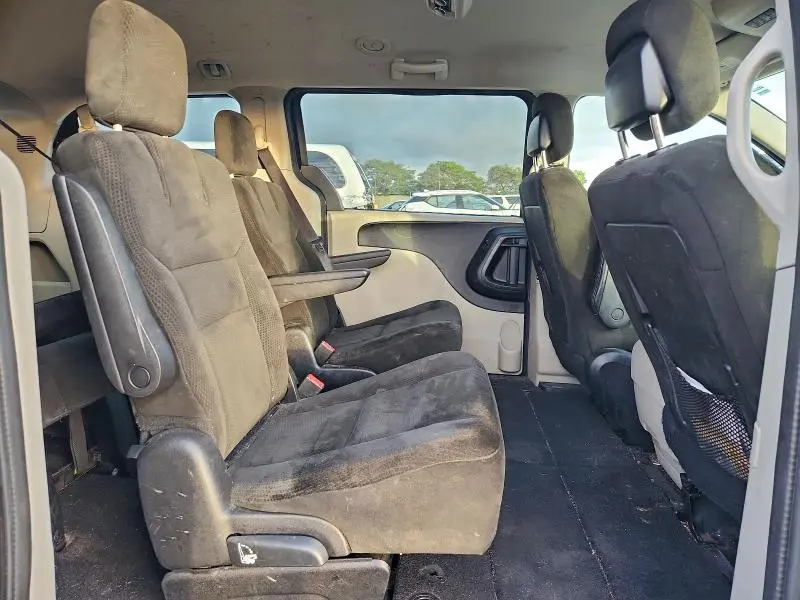 2015 DODGE GRAND CARAVAN SXT  