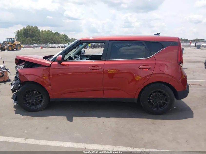 2022 KIA SOUL LX