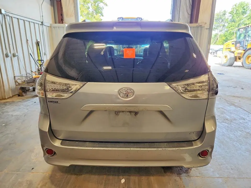 2013 TOYOTA SIENNA SPORT  