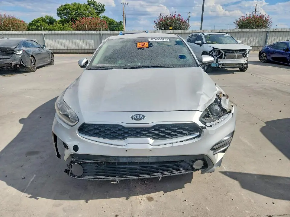 2020 KIA FORTE LXS  