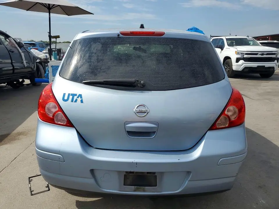 2010 NISSAN VERSA 1.8 S  