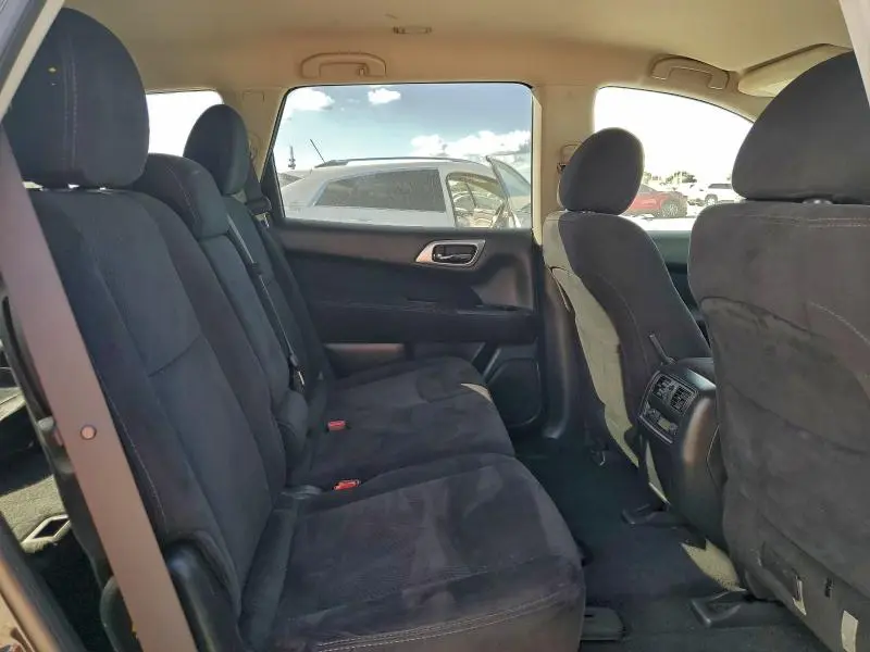 2015 NISSAN PATHFINDER S  