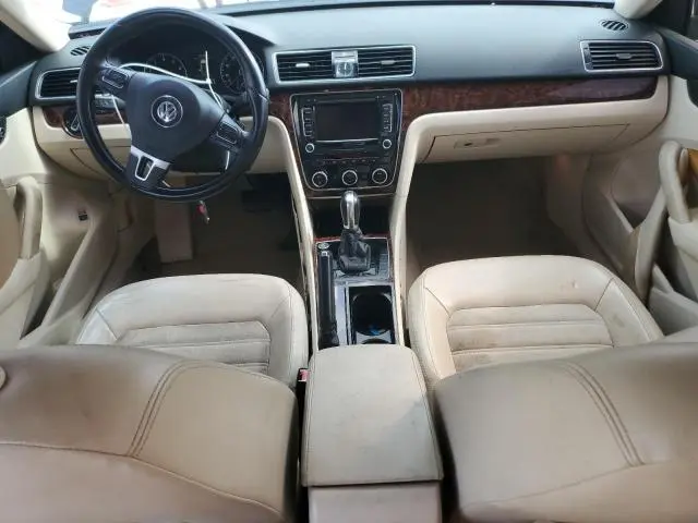 2012 VOLKSWAGEN PASSAT SEL  
