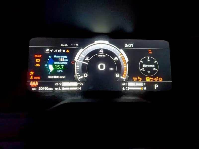 2024 TOYOTA TUNDRA CREWMAX PLATINUM  