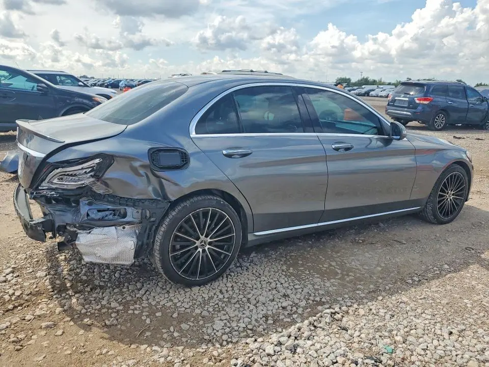 2019 MERCEDES-BENZ C 300  