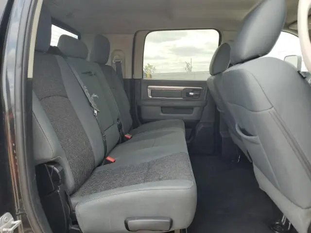 2016 RAM 2500 SLT  