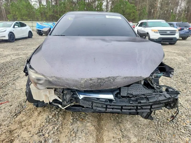 2015 TOYT CAMRY SE   