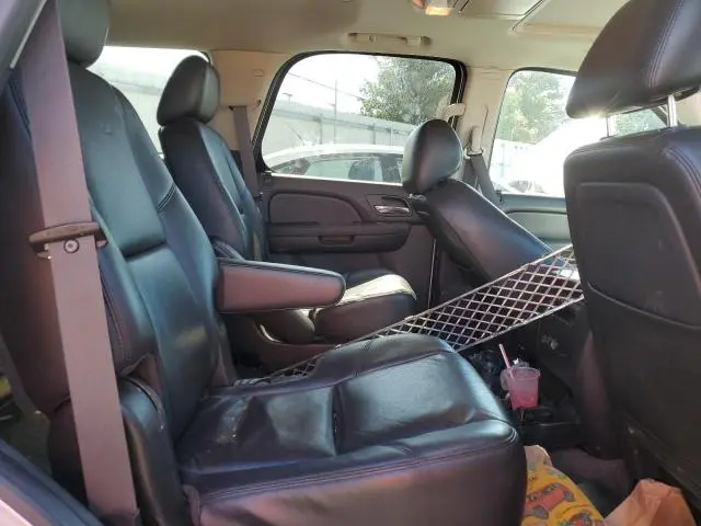 2011 CHEVROLET TAHOE K1500 LTZ  