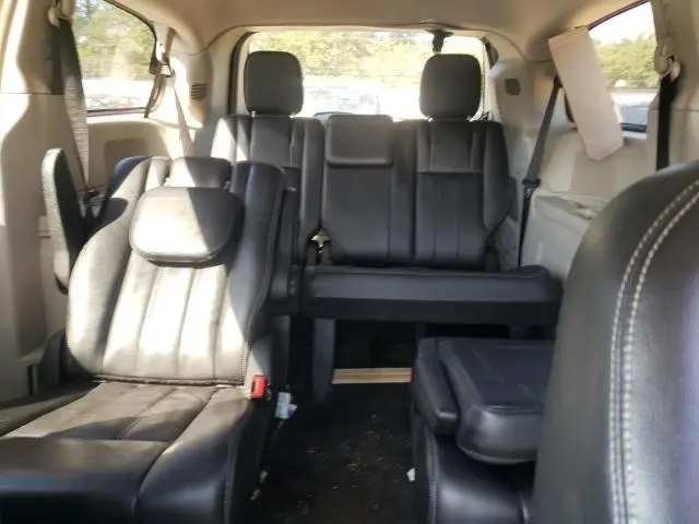 2012 CHRYSLER TOWN & COUNTRY TOURING  