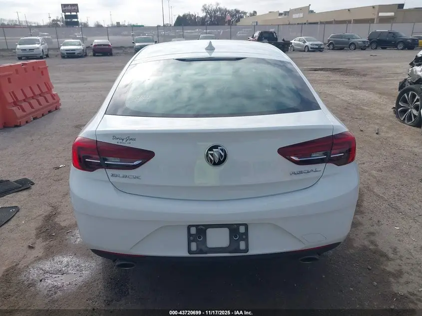 2018 BUICK REGAL SPORTBACK PREFERRED