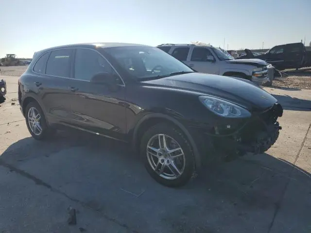 2014 PORSCHE CAYENNE   