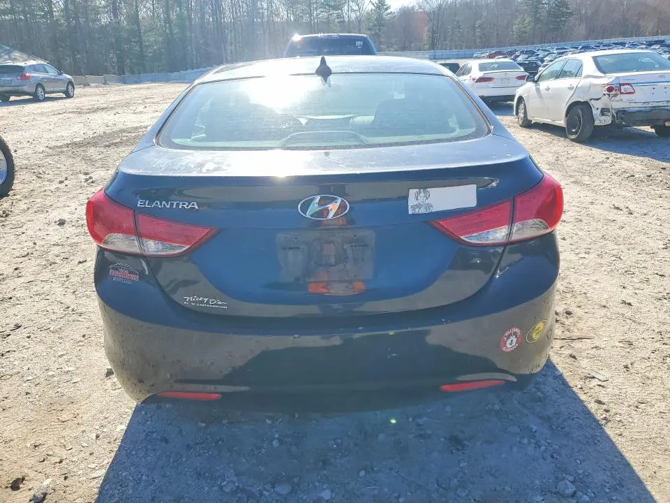 2013 HYUNDAI ELANTRA GLS  