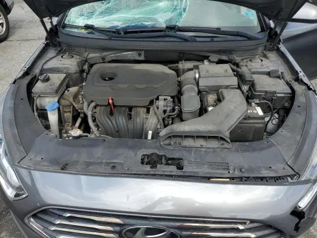 2018 HYUNDAI SONATA SE  