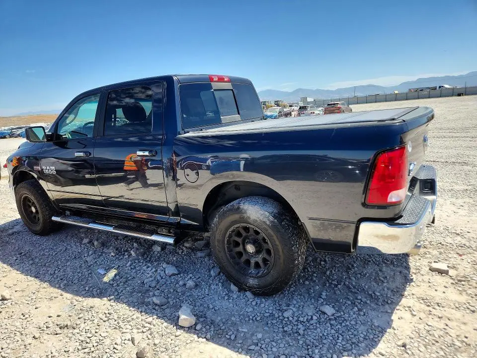 2015 RAM 1500 SLT  