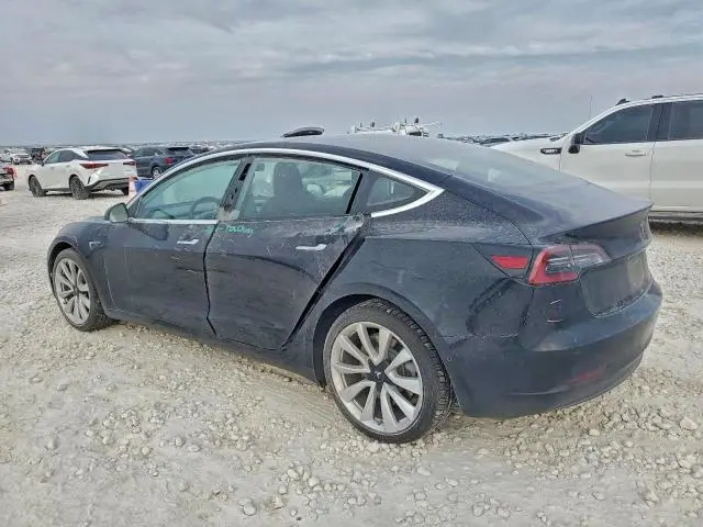 2018 TESLA MODEL 3   