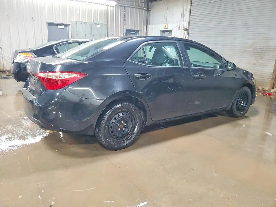 2017 TOYOTA COROLLA LE  