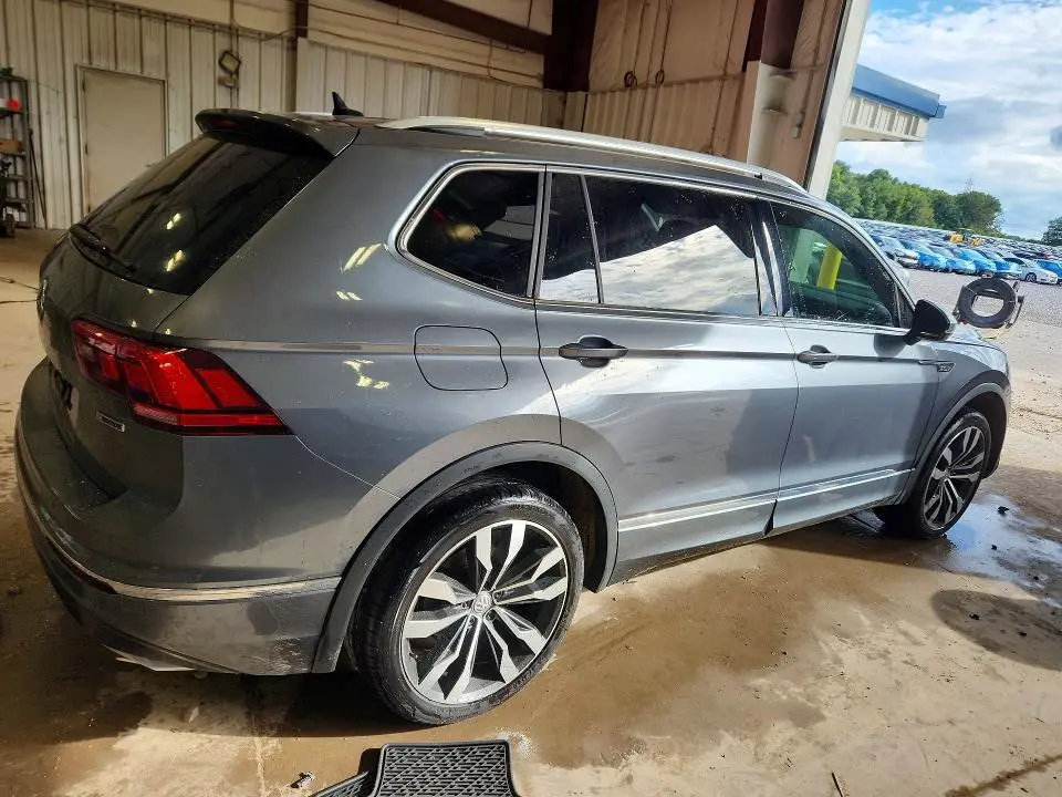 2020 VOLKSWAGEN TIGUAN SEL PREMIUM R-LINE  