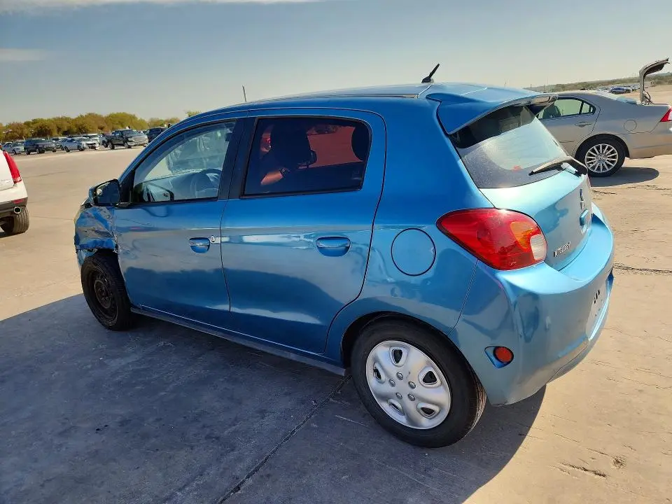 2015 MITSUBISHI MIRAGE DE  
